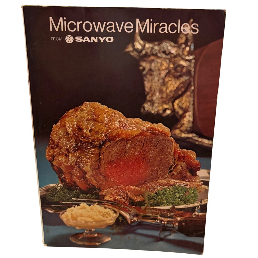Vtg 1970s Microwave Miracles Sanyo Cookbook Retro MCM Kitchen Kitschy Prop Decor